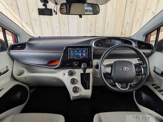 2016 Toyota Sienta