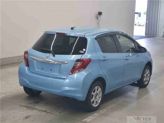 2016 Toyota Vitz