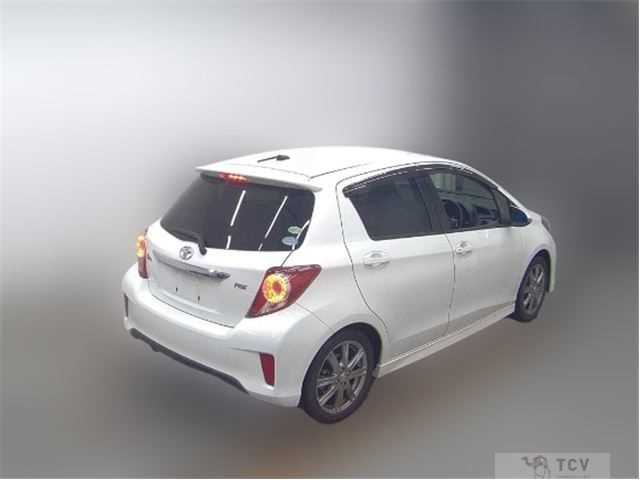 2012 Toyota Vitz