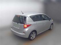 2012 Toyota Ractis