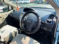2005 Toyota Vitz