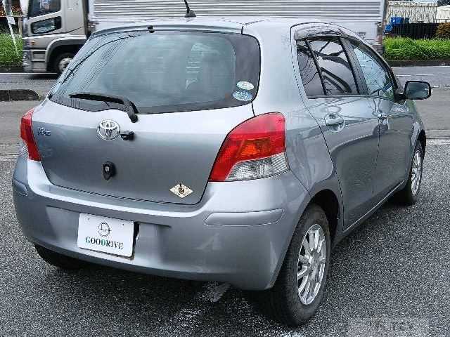 2009 Toyota Vitz