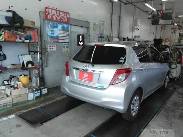 2013 Toyota Vitz