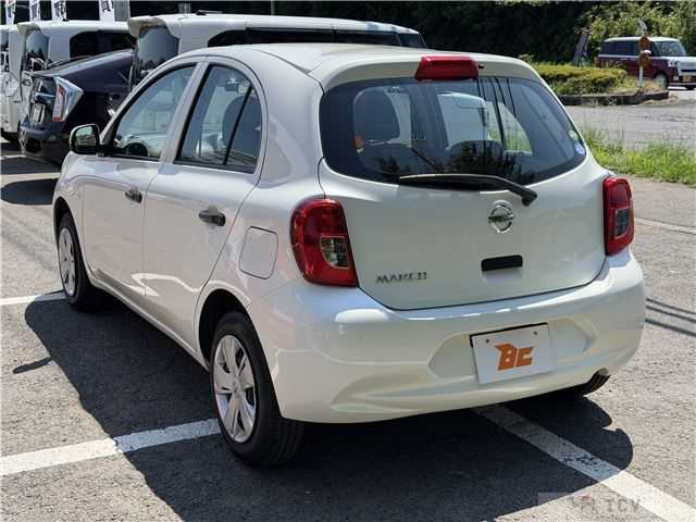 2015 Nissan March
