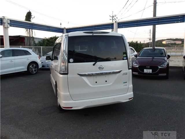 2015 Nissan Serena