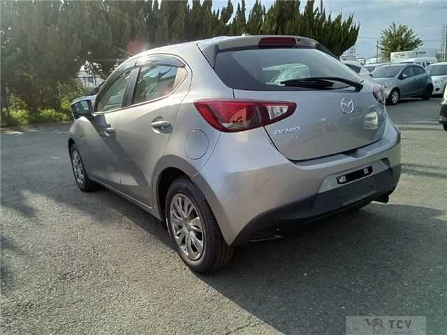 2015 Mazda Demio