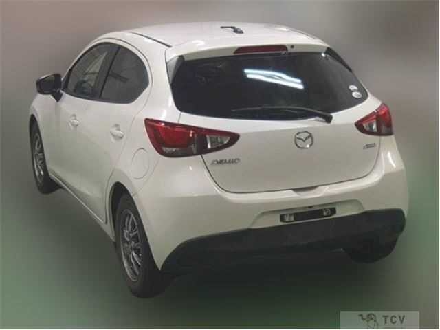 2015 Mazda Demio
