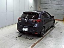 2016 Mazda Demio