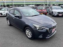 2016 Mazda Demio