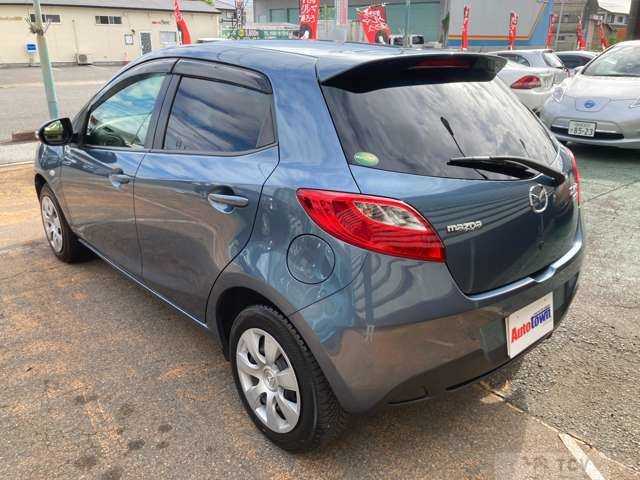 2014 Mazda Demio