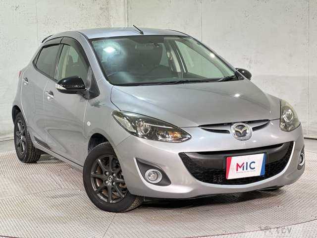 2013 Mazda Demio
