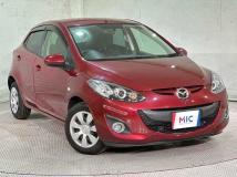 2013 Mazda Demio