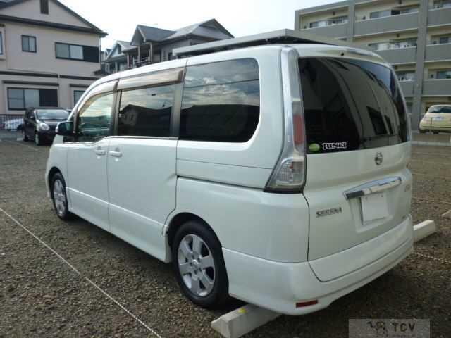 2008 Nissan Serena