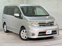2008 Nissan Serena
