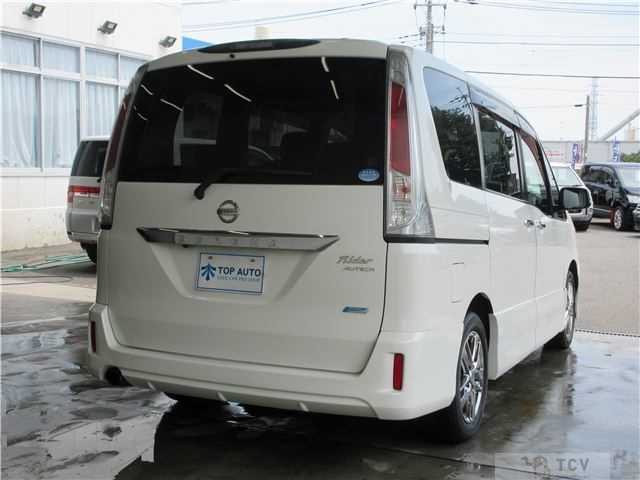 2011 Nissan Serena