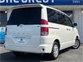 2006 Toyota Noah