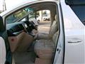 2013 Toyota Vellfire