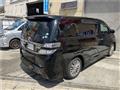 2013 Toyota Vellfire