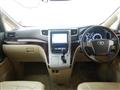 2013 Toyota Alphard