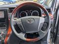 2010 Toyota Vellfire
