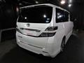 2010 Toyota Vellfire
