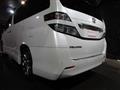 2010 Toyota Vellfire