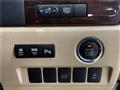 2012 Toyota Alphard
