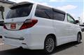 2013 Toyota Alphard