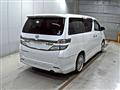 2013 Toyota Vellfire