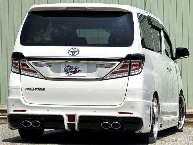 2013 Toyota Vellfire