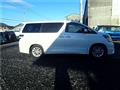 2009 Toyota Vellfire