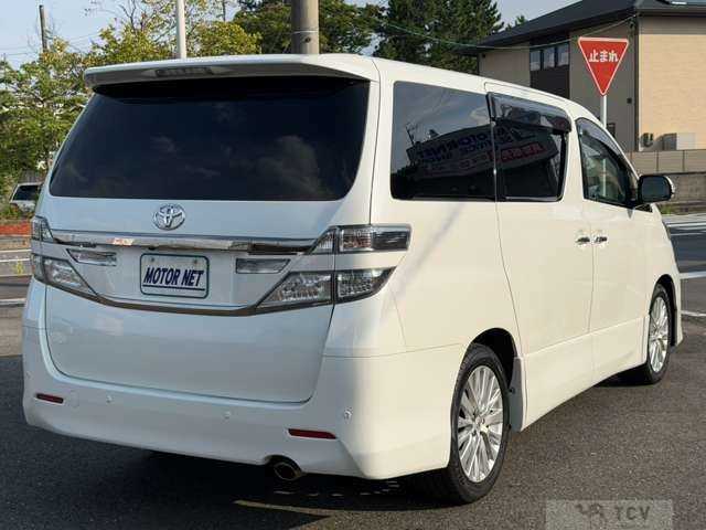 2012 Toyota Vellfire