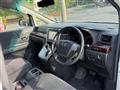 2012 Toyota Vellfire