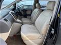 2006 Toyota Alphard