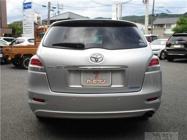 2011 Toyota Mark X Zio