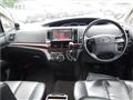2013 Toyota Estima