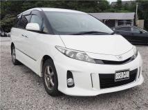 2013 Toyota Estima