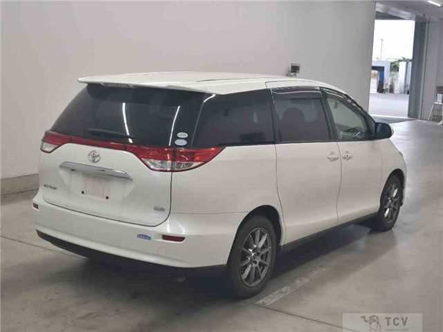 2009 Toyota Estima