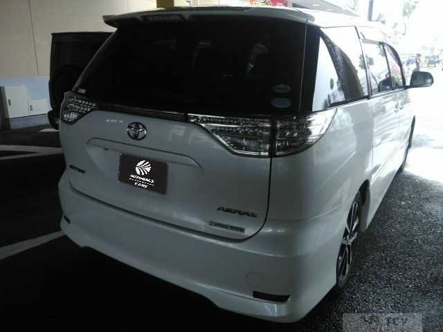 2012 Toyota Estima