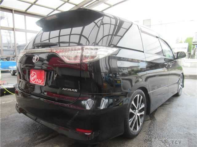 2012 Toyota Estima