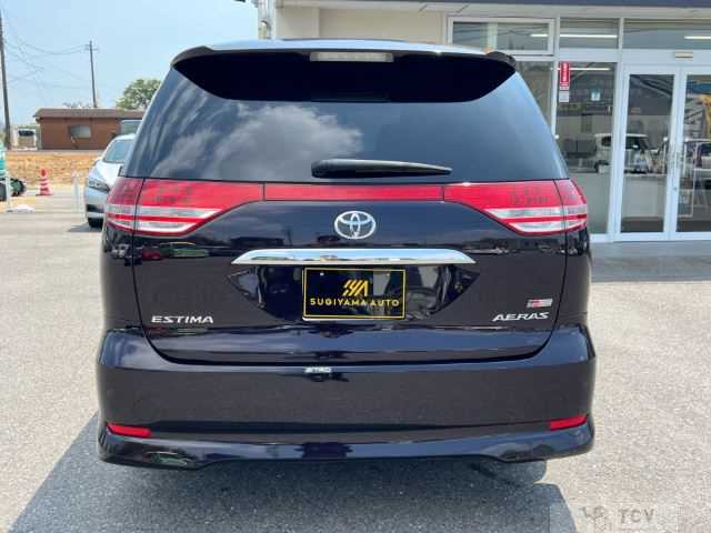 2014 Toyota Estima