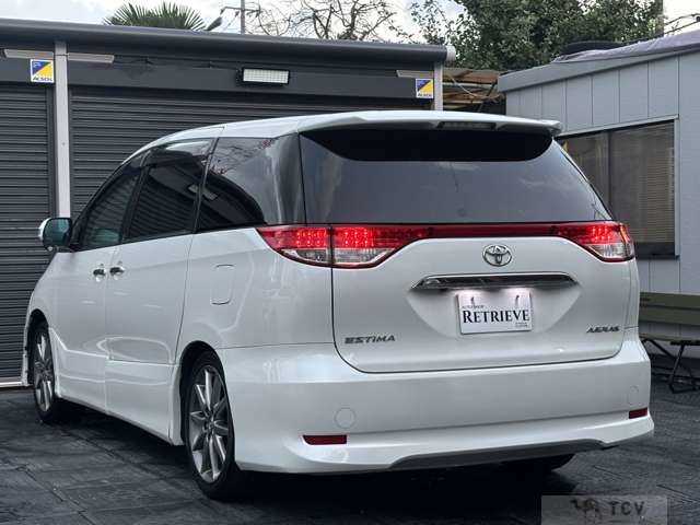 2009 Toyota Estima