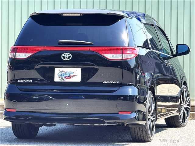 2009 Toyota Estima
