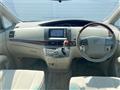 2011 Toyota Estima