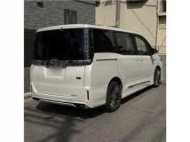 2014 Toyota Voxy