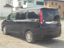 2014 Toyota Noah