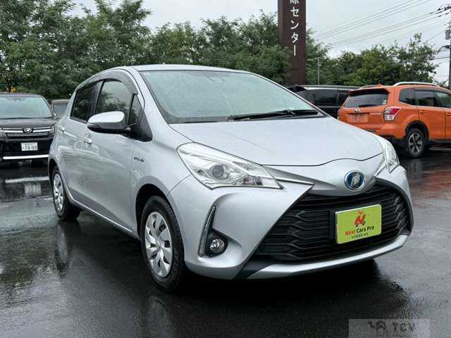 2017 Toyota Vitz
