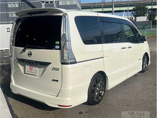 2015 Nissan Serena