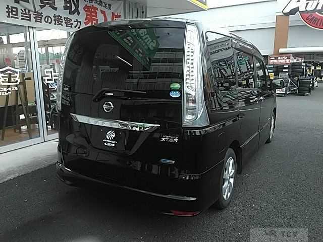 2013 Nissan Serena