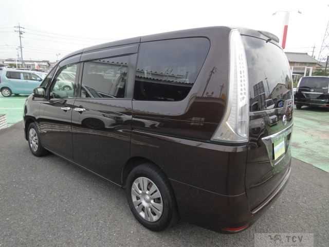 2015 Nissan Serena